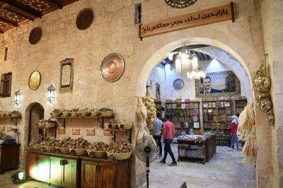 ما قصة الصابونة التي أهداها لبناني لمحافظ النجف؟