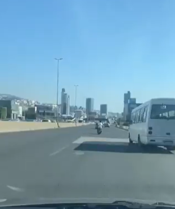 في ضبية.. حاول قتله على دراجة نارية! (فيديو)