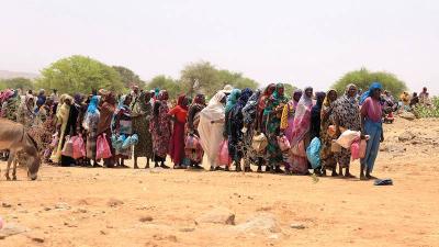 حرب السودان.. تدفّق آلاف هرباً من القتال في دارفور إلى تشاد