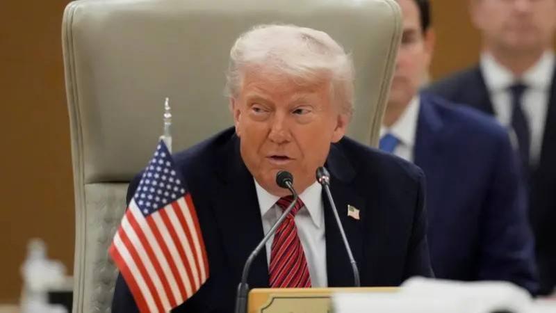 الرئيس الأميركي دونالد ترامب يغادر الرياض