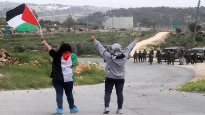مقتل فلسطينيين في اشتباكات بين أجهزة الأمن ومسلحين في الضفة الغربية