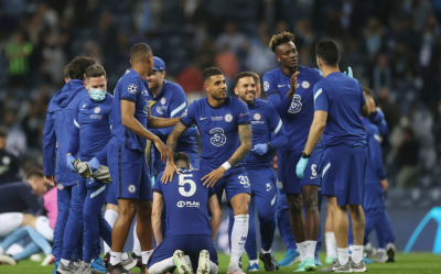 صراع ناري في الدوري الإنكليزي على مقاعد دوري أبطال أوروبا
