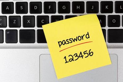 هل كلمة مرورك في قائمة الأسوأ عالمياً؟