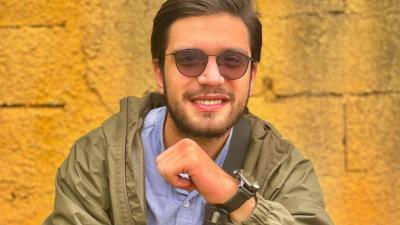 الإدعاء على منشد 