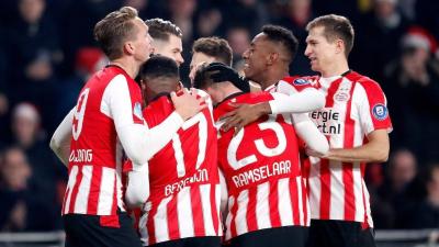 أيندهوفن يهزم سبارتا روتردام 3-1 ليحتفظ بلقب الدوري الهولندي
