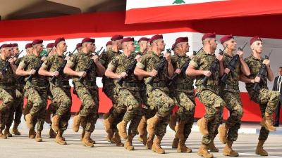 الجيش: عمليات دهم وتوقيف أشخاص وضبط كمية من الأسلحة والذخائر