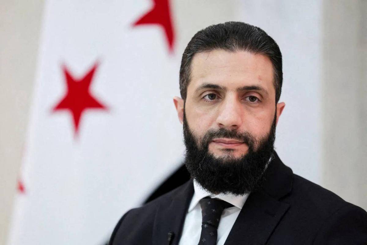 بينهم الشرع.. هؤلاء من رُفعت عنهم العقوبات الأميركية!