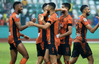 نهضة بركان بطلا لكأس الكونفدرالية الأفريقية بفوزه على سيمبا