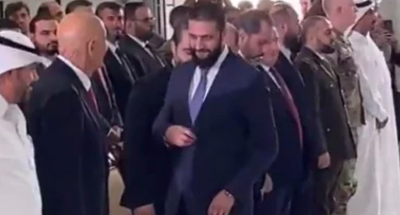 وقفة احترام أميركية لافتة خلال استقبال الشرع! (فيديو)