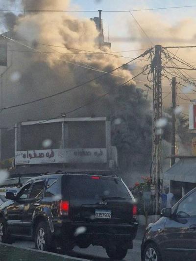 حريق كبير في فرن صفوان على خط الأوزاعي _ بيروت