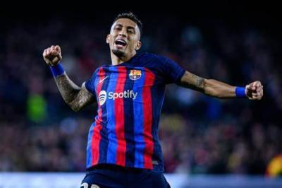 رافينيا يرسم طريق صفقة دياز في برشلونة