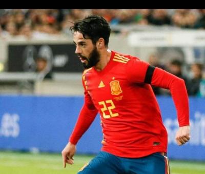 6 سنوات.. كيف استقبل إيسكو عودته لمنتخب إسبانيا؟