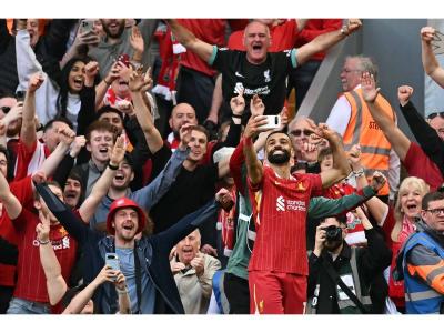 ليفربول يختتم موسم تتويجه بالدوري بالتعادل 1-1 مع بالاس