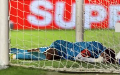 نيمار.. قلّد مارادونا فنال جزاءه