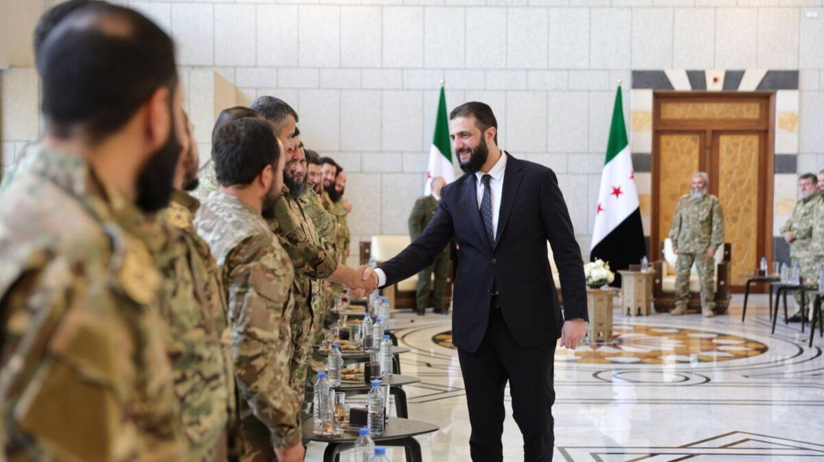 الرئاسة السورية: الشرع بحث مع قيادات وزارة الدفاع المستجدات