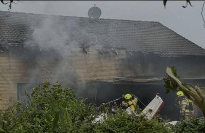 طائرة خفيفة تسقط فوق منزل سكني غربي ألمانيا