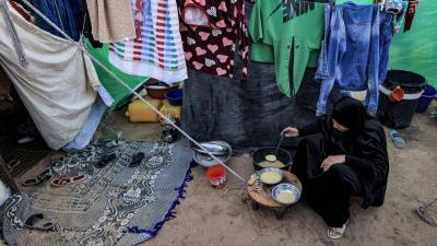 مواطنون في جباليا يناشدون حماس بوقف الحرب: الجوع قتلنا