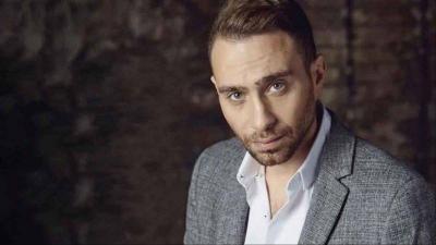 مشاكل تقنية في أغنية حسام حبيب الجديدة والأخير يعتذر