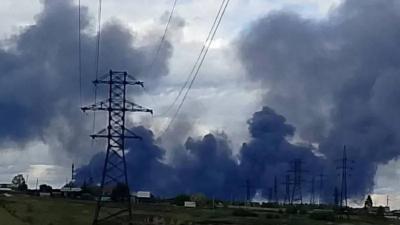 إدارة ترامب تعلم... روسيا تؤكد استهداف مطاراتها