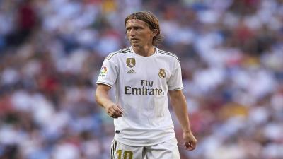 مودريتش على طاولة عملاق إيطالي