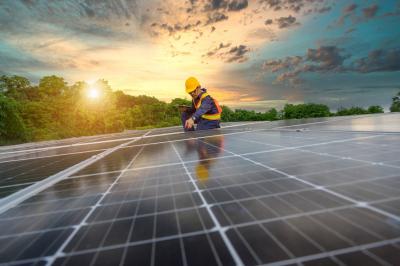 استثمارات الطاقة العالمية تتجه إلى رقم قياسي في 2025