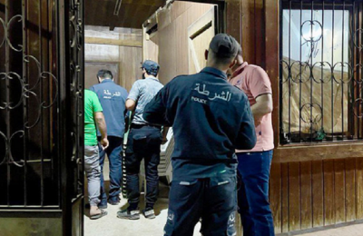السلطات السورية تغلق كافتيريا في قلعة حماة الأثرية لتقديمها الأراكيل للأطفال