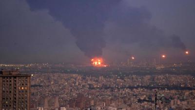 بالفيديو- حريق في مدينة بندر عباس جنوبي إيران