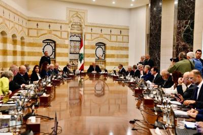 مجلس الوزراء يبحث 49 بنداً... ويقرّ التشكيلات الدبلوماسية