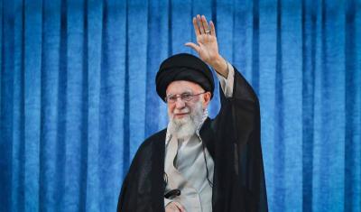 تقرير إسرائيلي يكشف: خامنئي أمر 