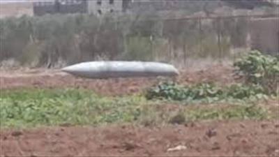 سقوط بقايا صاروخين إيرانيين في درعا (صورة)