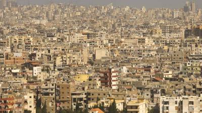 احتفالات تعم الضاحية الجنوبية بمناسبة الرد الايراني على اسرائيل (فيديو)
