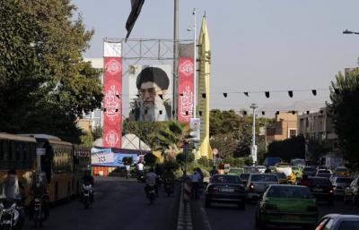 إيران تهدد بعد الضربات النووية: كل أميركي في المنطقة هدف مشروع