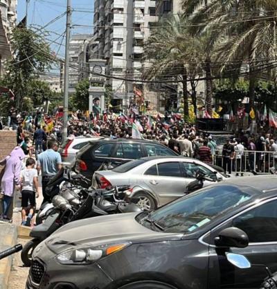 تنديدًا بالحرب الإسرائيلية على إيران.. وقفة احتجاجية في الضاحية الجنوبية