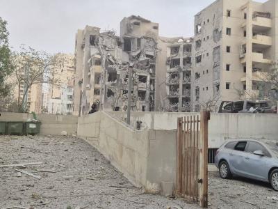 مقتل 3 إسرائيليين في بئر السبع إثر سقوط صواريخ إيرانية