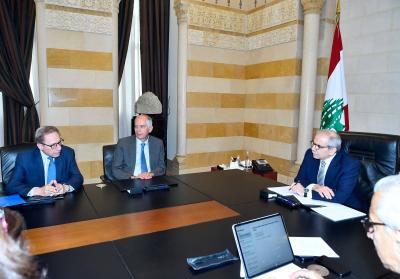 التحضيرات لمؤتمر المانحين في فرنسا على طاولة السراي
