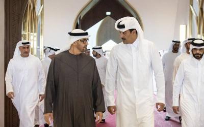 رئيس الإمارات يبحث مع أمير قطر مستجدات المنطقة
