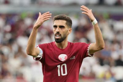 الهيدوس يعود إلى منتخب قطر بطلب من لوبتيغي