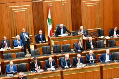 جلسة تشريعية... بري لعقيص: ما تهددوني ونواب القوات ينسحبون