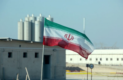 الموساد يصدر تحذيرا للإيرانيين