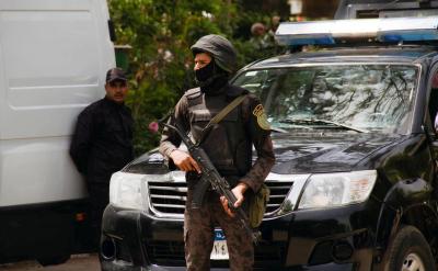 مصر.. مقتل 14 شخصا في حادث سير مروع