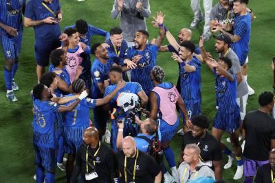 أسأتم للهلال