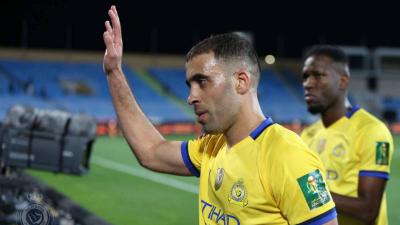الهلال يتعاقد مع المهاجم حمد الله على سبيل الإعارة