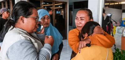 قتلى ومفقودون في حادث غرق عبّارة بإندونيسيا