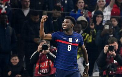 ريال مدريد يرفض عرضًا مغريًا من مانشستر يونايتد