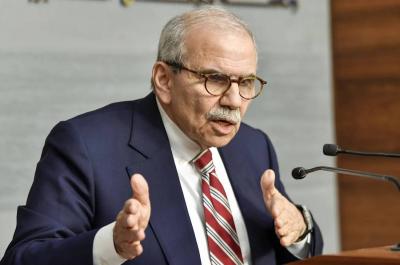 نواف سلام: للإبتعاد عن الفتنة وتغليب المصلحة الوطنية العليا
