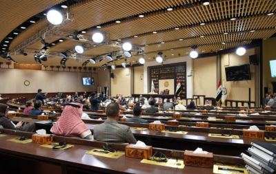 حملات حزبية تعطل برلمان العراق قبل أشهر من الانتخابات