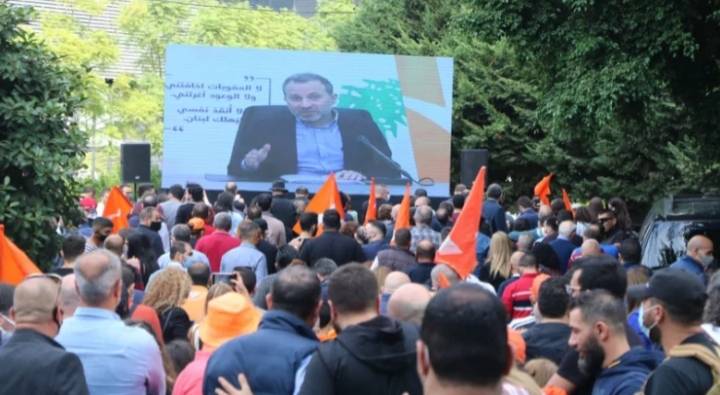 هل يلتقي باسيل وفداً من حزب الله؟