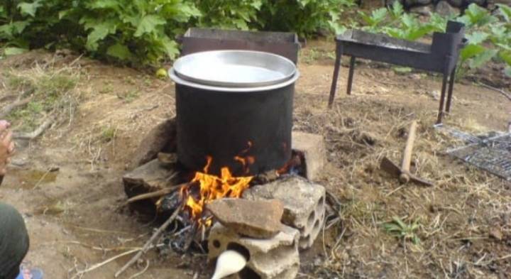 مواقد الحطب للطبخ والتدفئة: إستحضار العصور القديمة