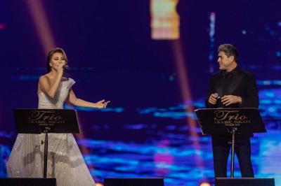 بالفيديو..ديو غنائي يجمع نوال الزغبي بوائل كفوري في بونتا كانا