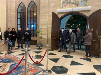 جنبلاط من عين التينة: لا نستطيع أن نبقى في دوامة الورقة البيضاء